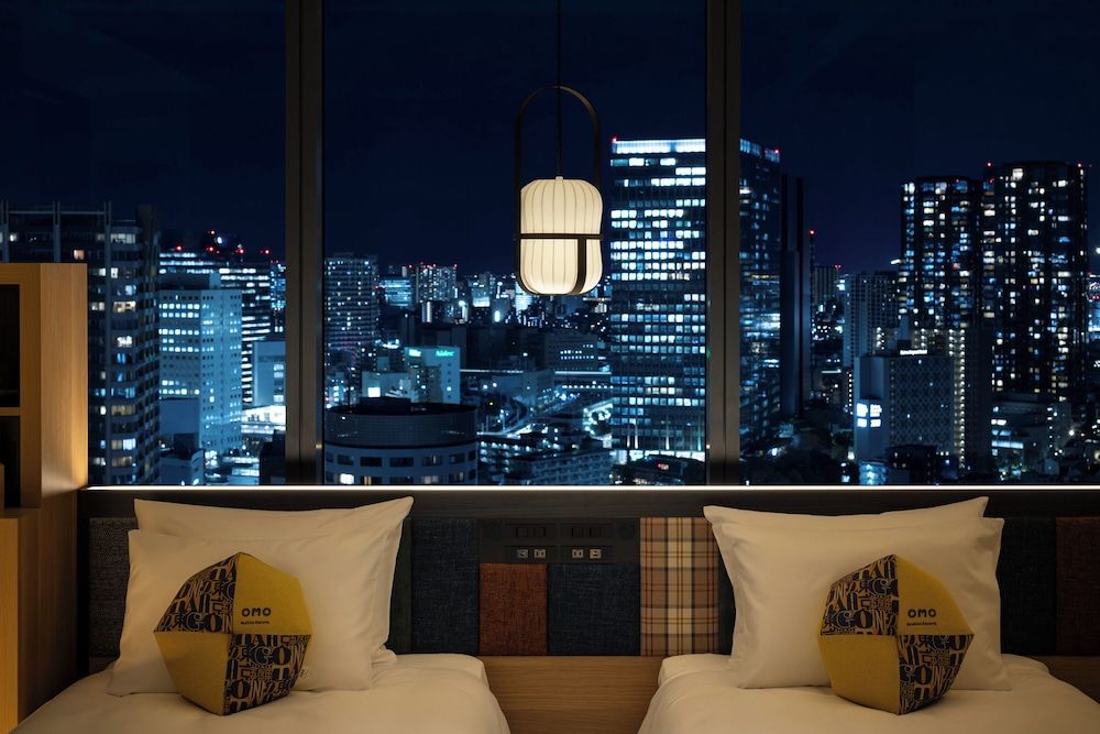 Corner Deluxe Room