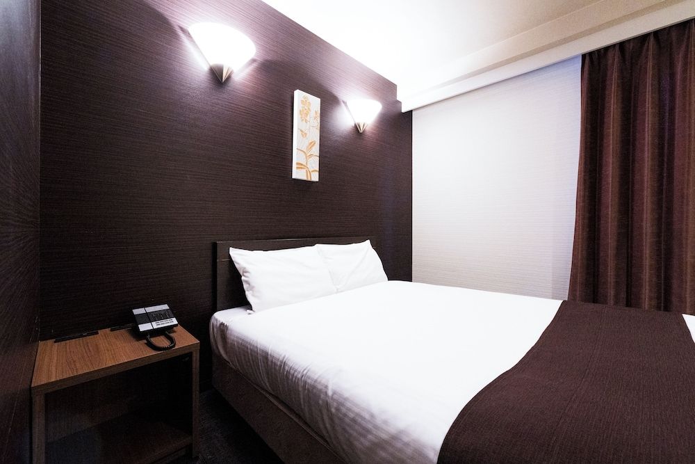 Basic Double Room