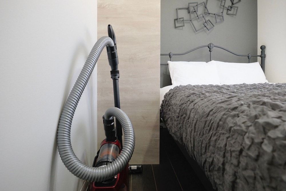3 Units, 301/302/303 (7-person Accomodation), Non Smoking