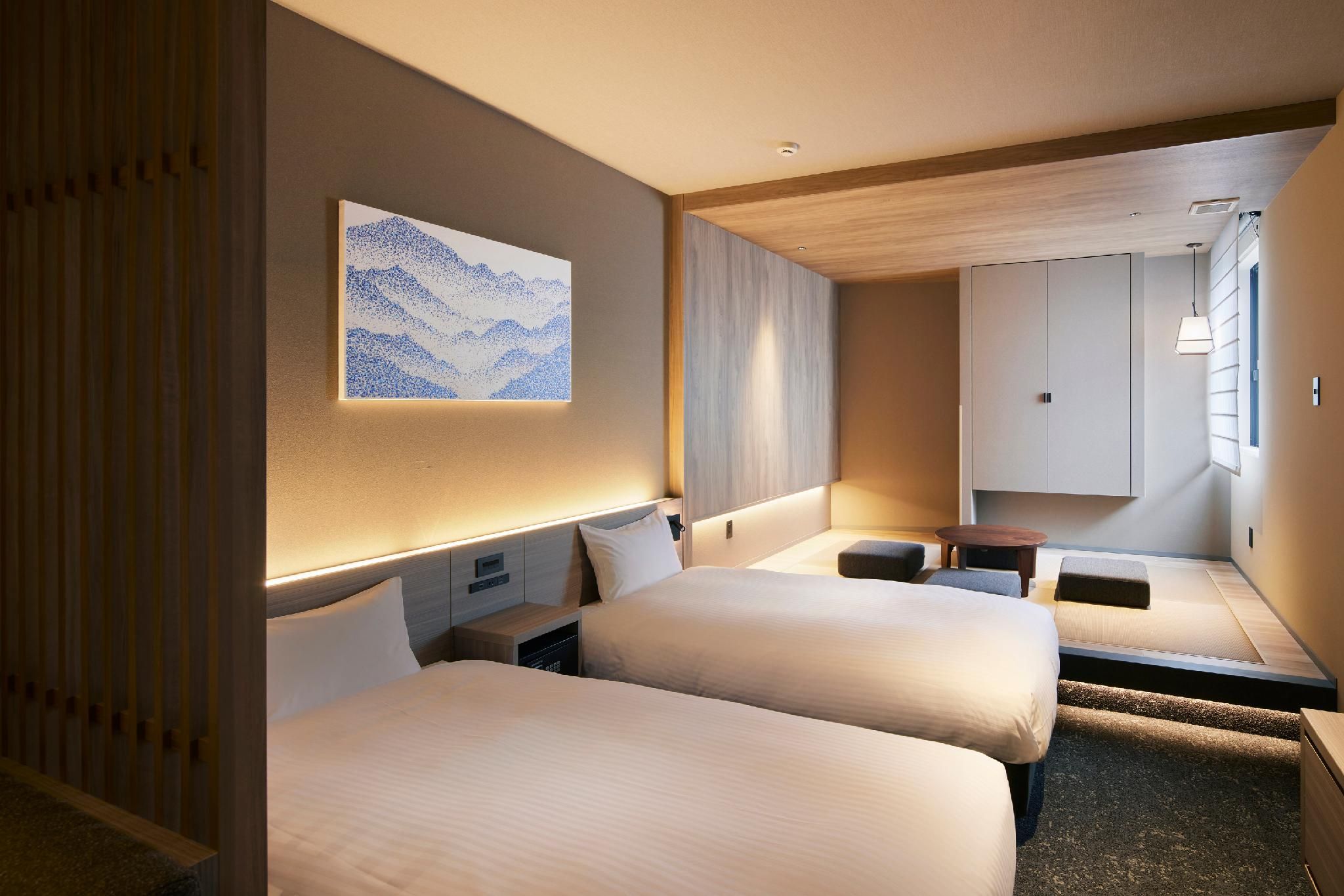 Superior Japanese Style Room
