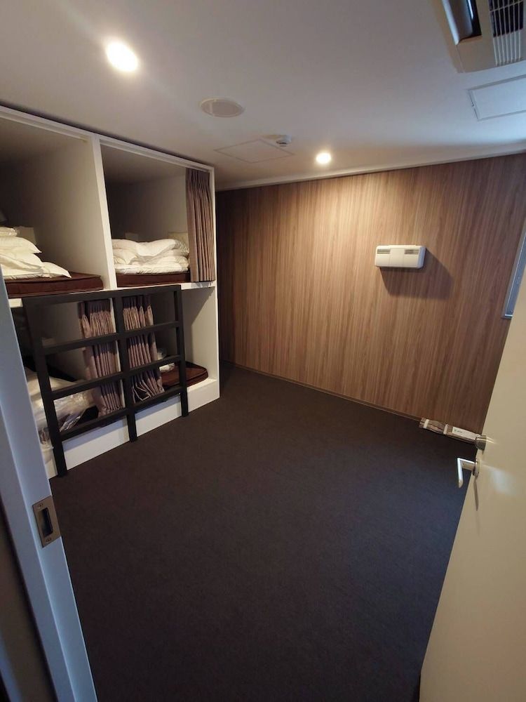 Basic Quadruple Room