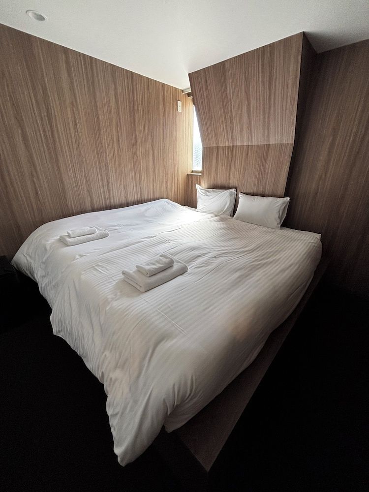 Basic Twin Room