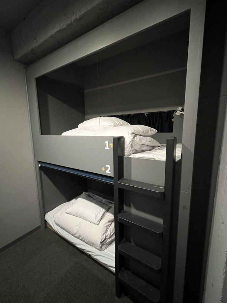 Basic Twin Room