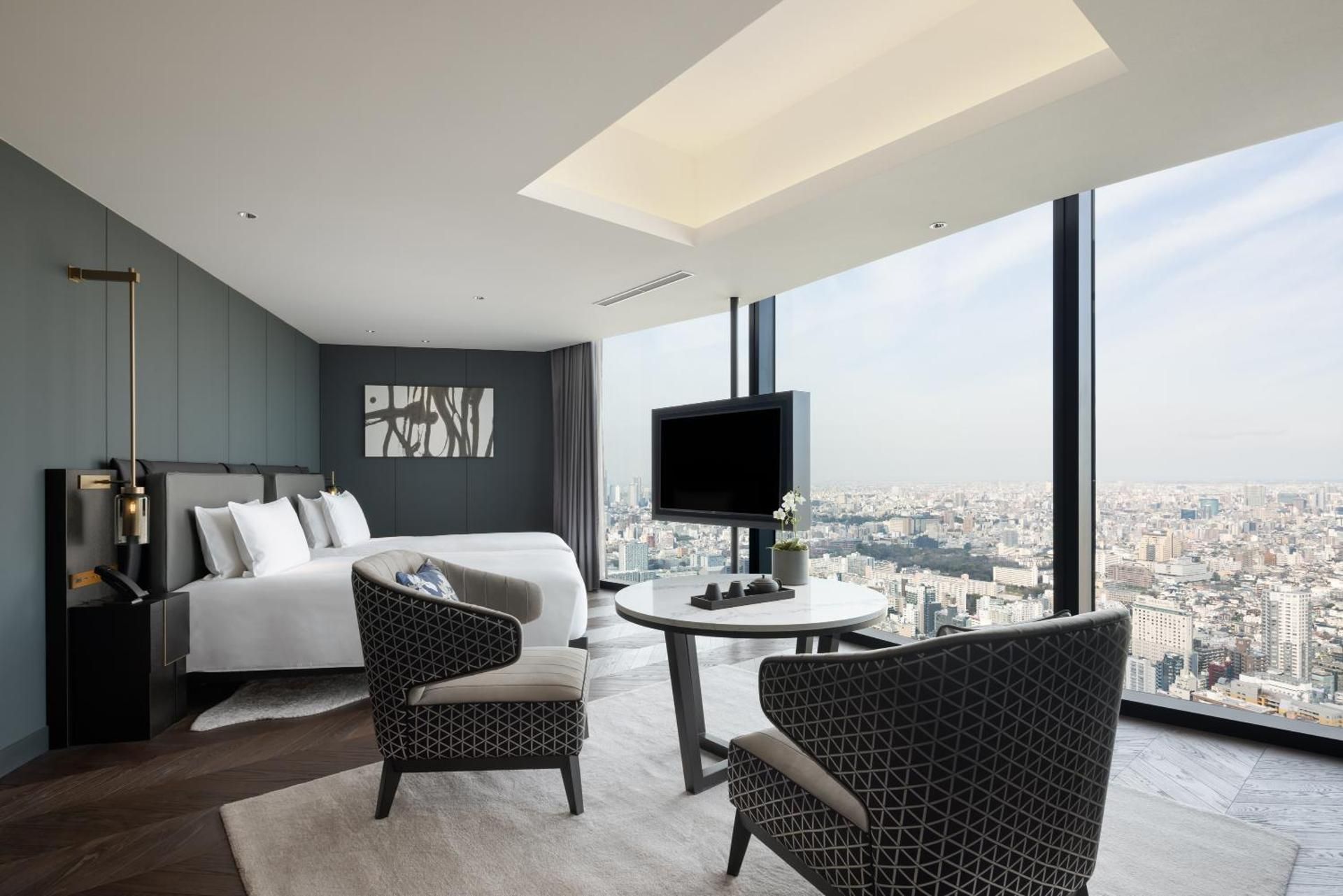 Corner Twin Junior Suite
