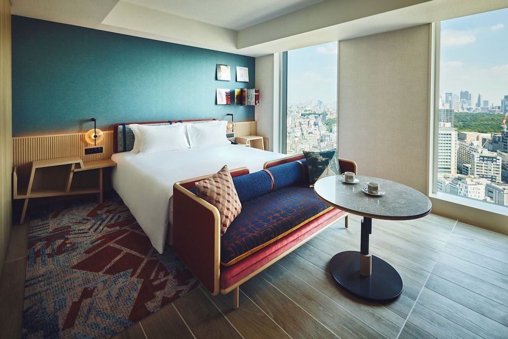 Premium Room, 1 King Bed (High Floor, Sep Bath, Up to 3 Guests)