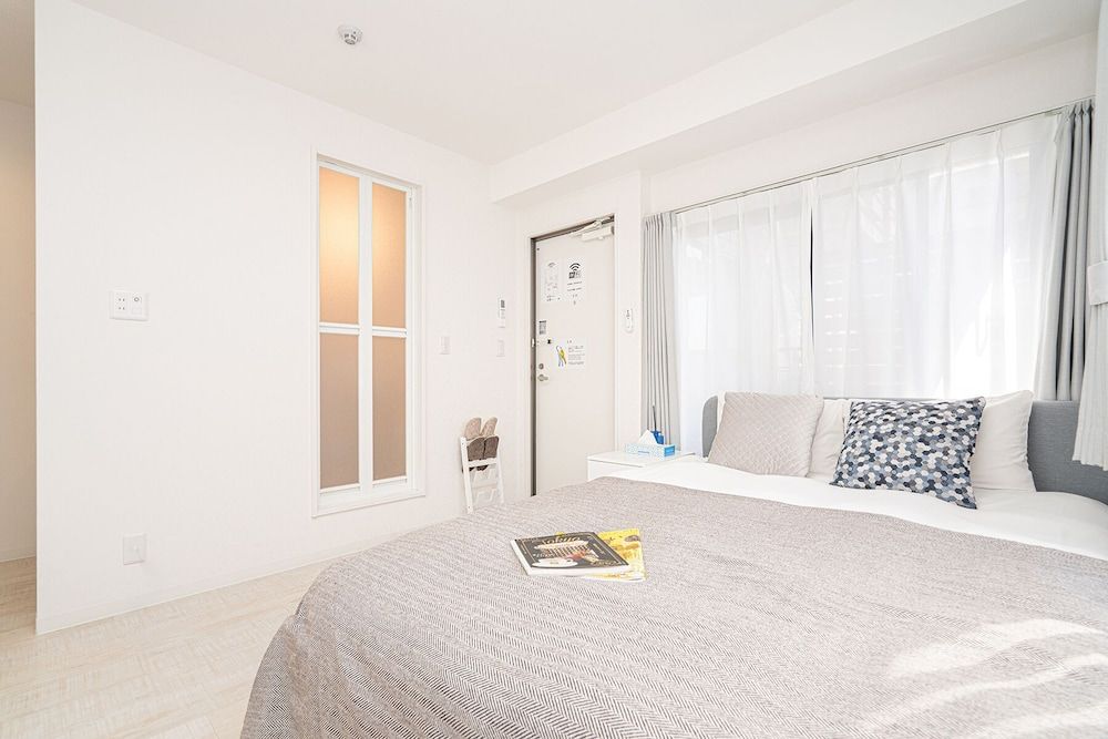 Junior Double Room (302)
