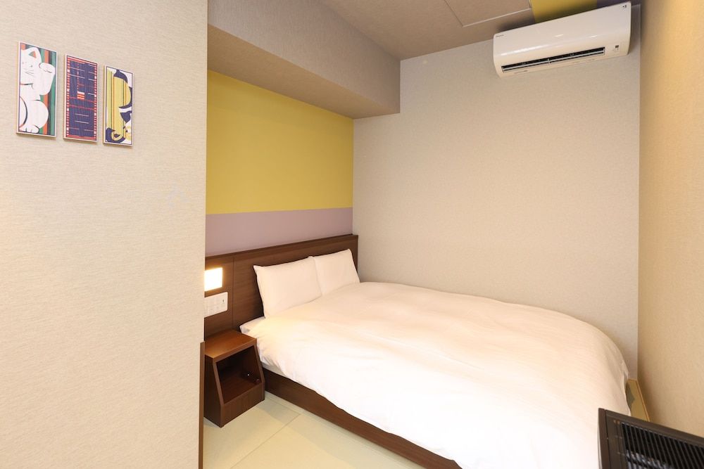 Basic Triple Room