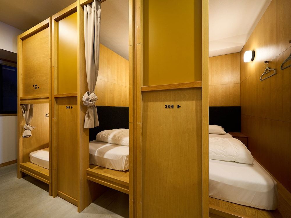 1 Cabin Bed in Mixed Dormitory, Non Smoking