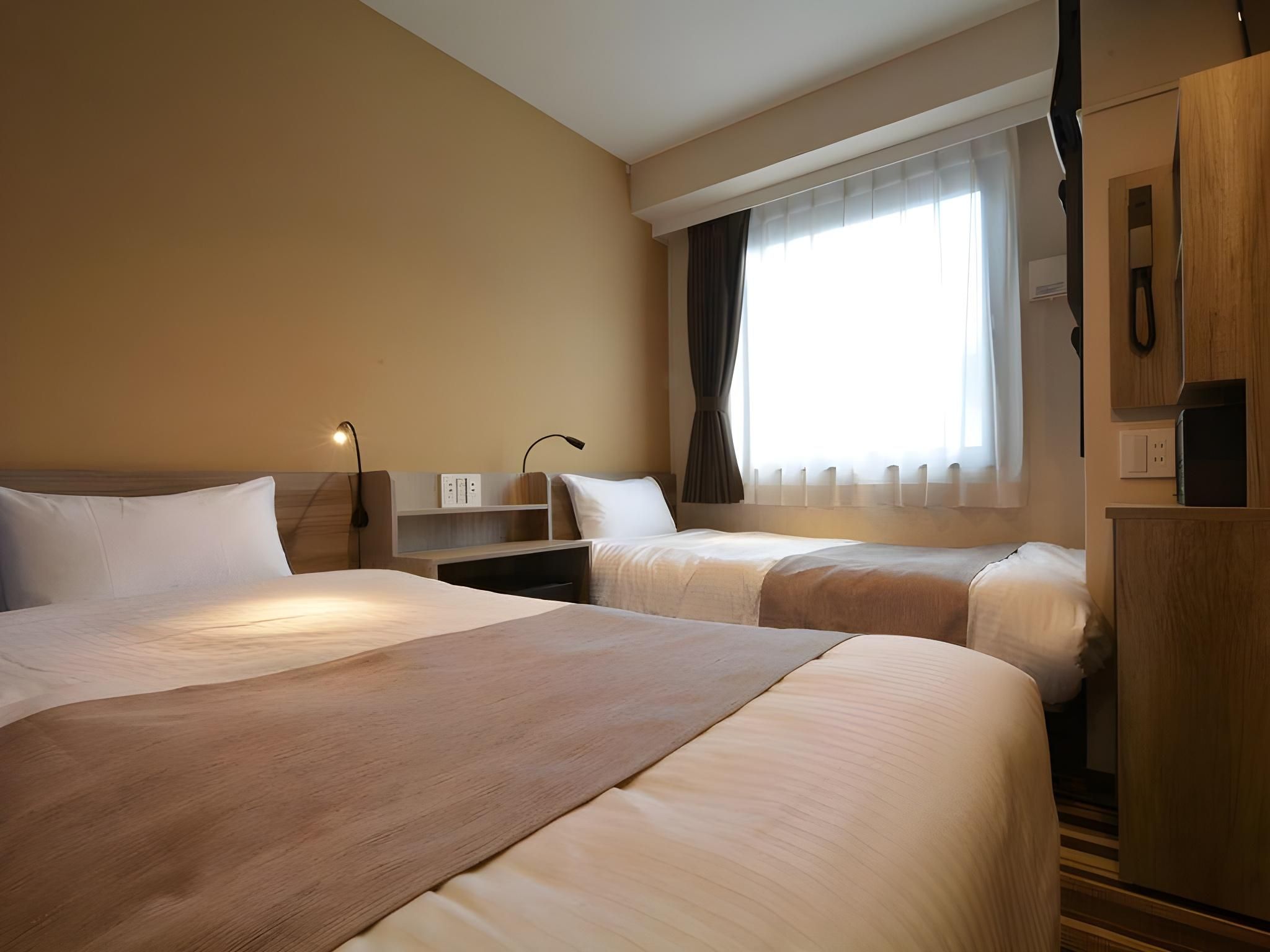 Happiness Twin Room