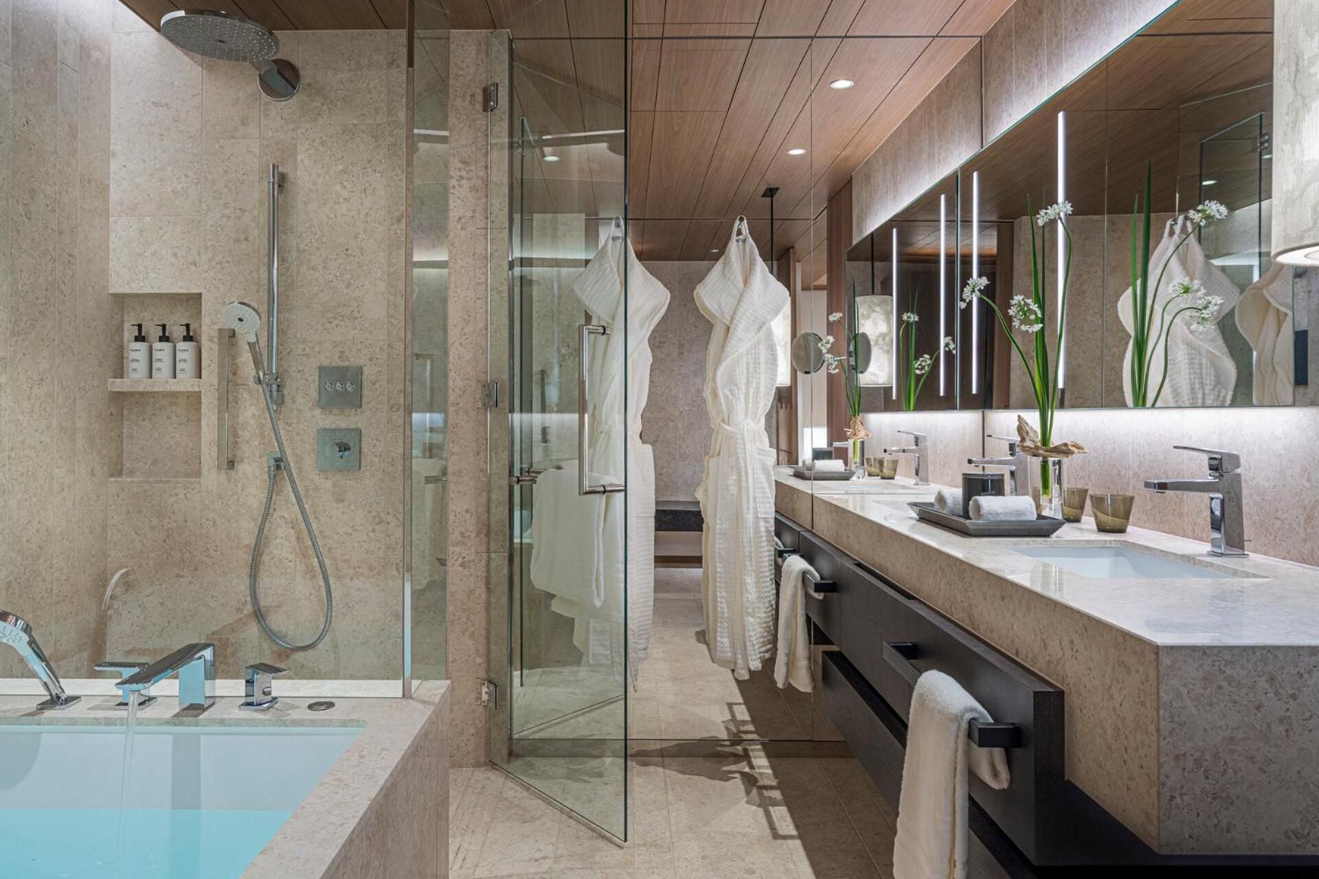 Premier King Room