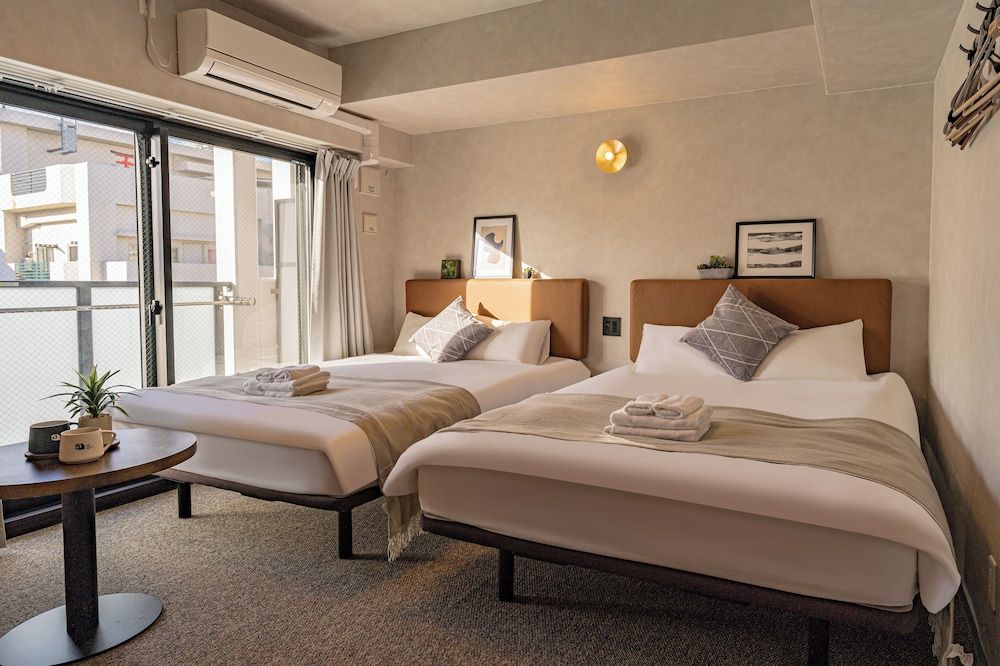 Quadruple Room, 2 Queen Beds, Non Smoking, Balcony