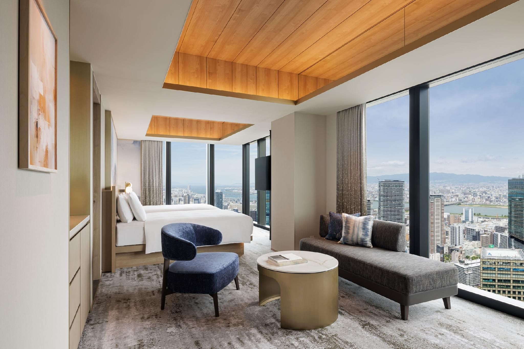 Specialty Corner Twin, Guest room, 2 Double, Corner room, Top floor