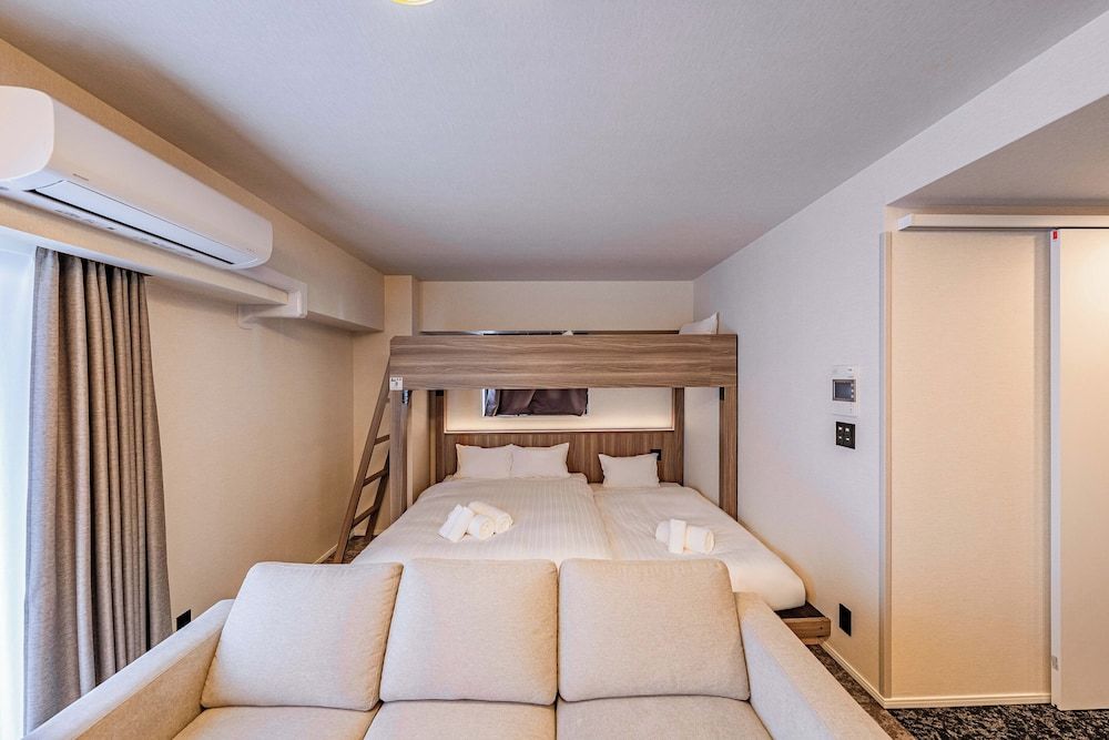 Standard Quadruple Room, Non Smoking, Balcony