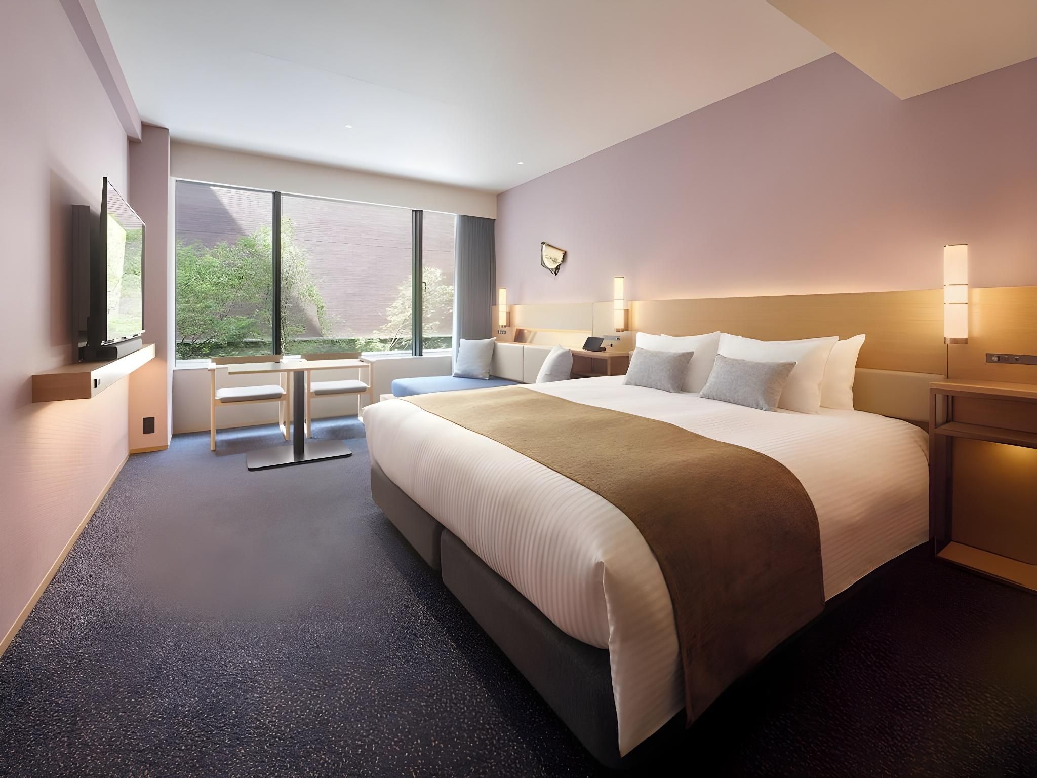 Superior Room with 180cm Width King Bed