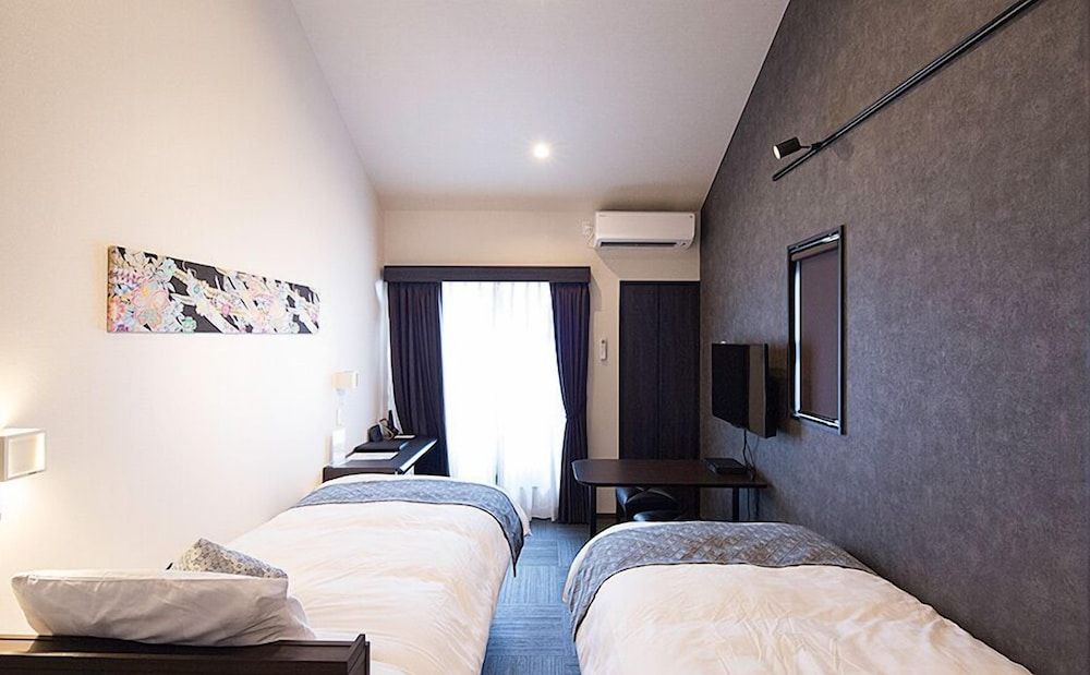 Luxury Twin Room