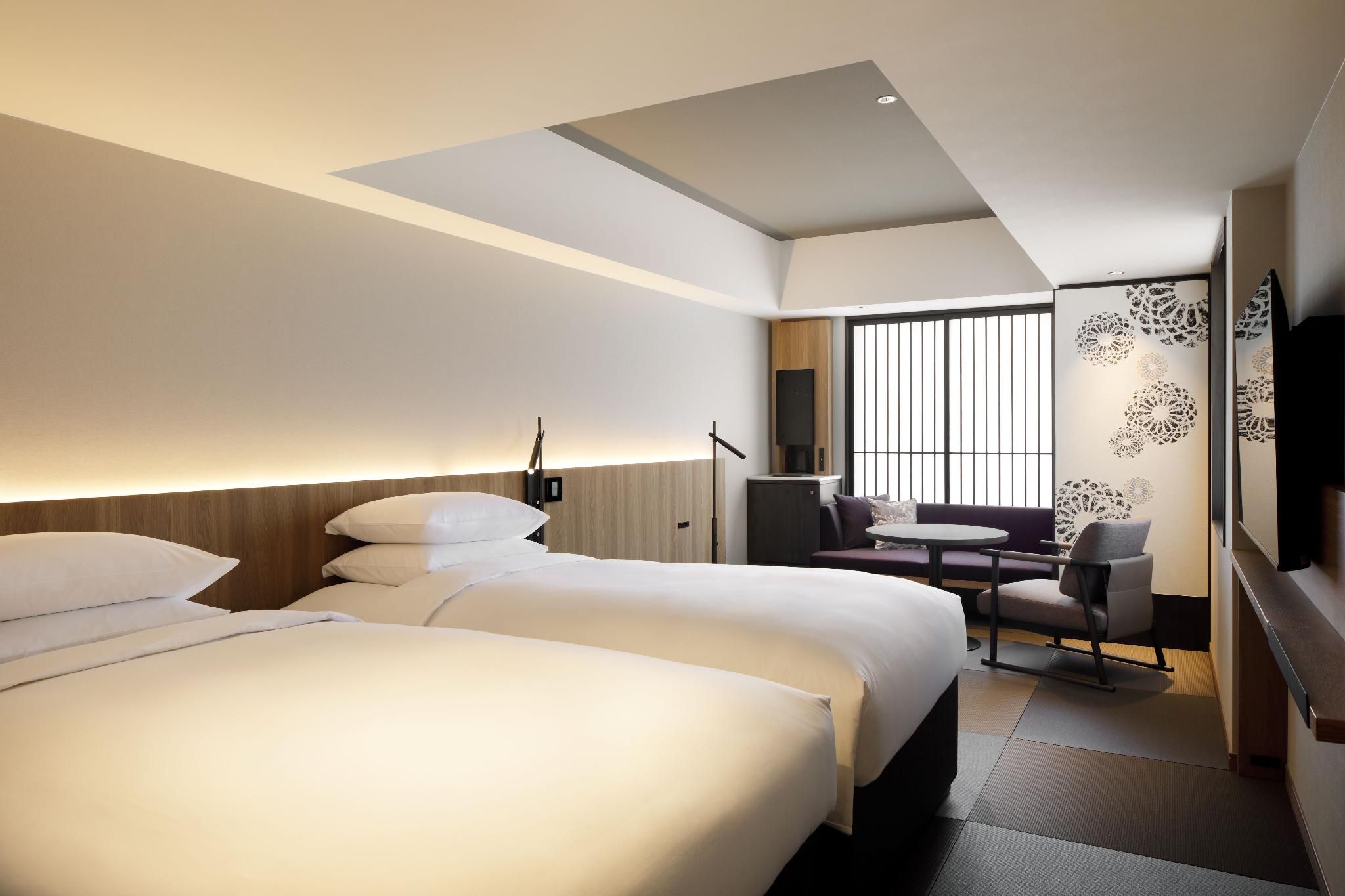 Corner Room w/ Bathtub, Guest room, 2 Twin
