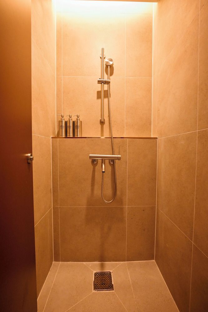 Hanok Hotel DAAM Double Male Shared Room (Male) 6