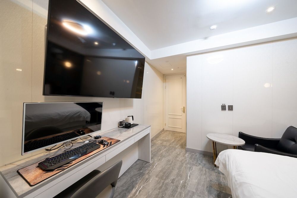 Hotel Voll Seoul Standard Double Room 15