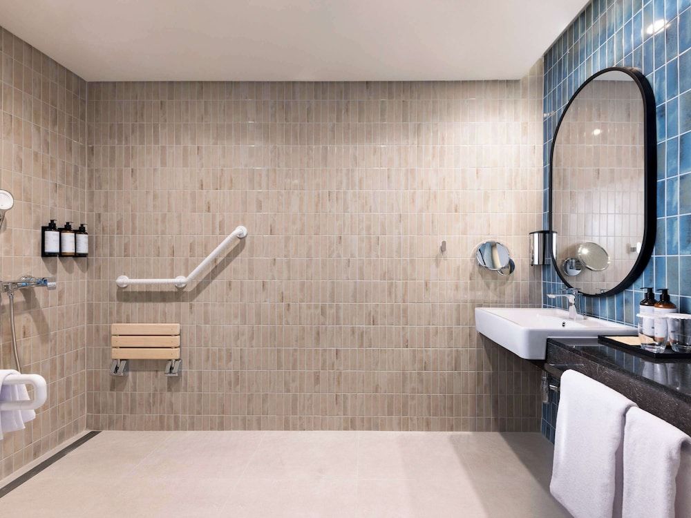 Mercure Ambassador Seoul Magok Superior Room, 1 Queen Bed 9