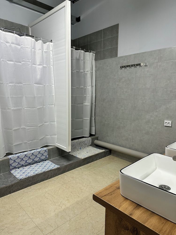 Hostel O2 Basic Shared Dormitory, Women only 3