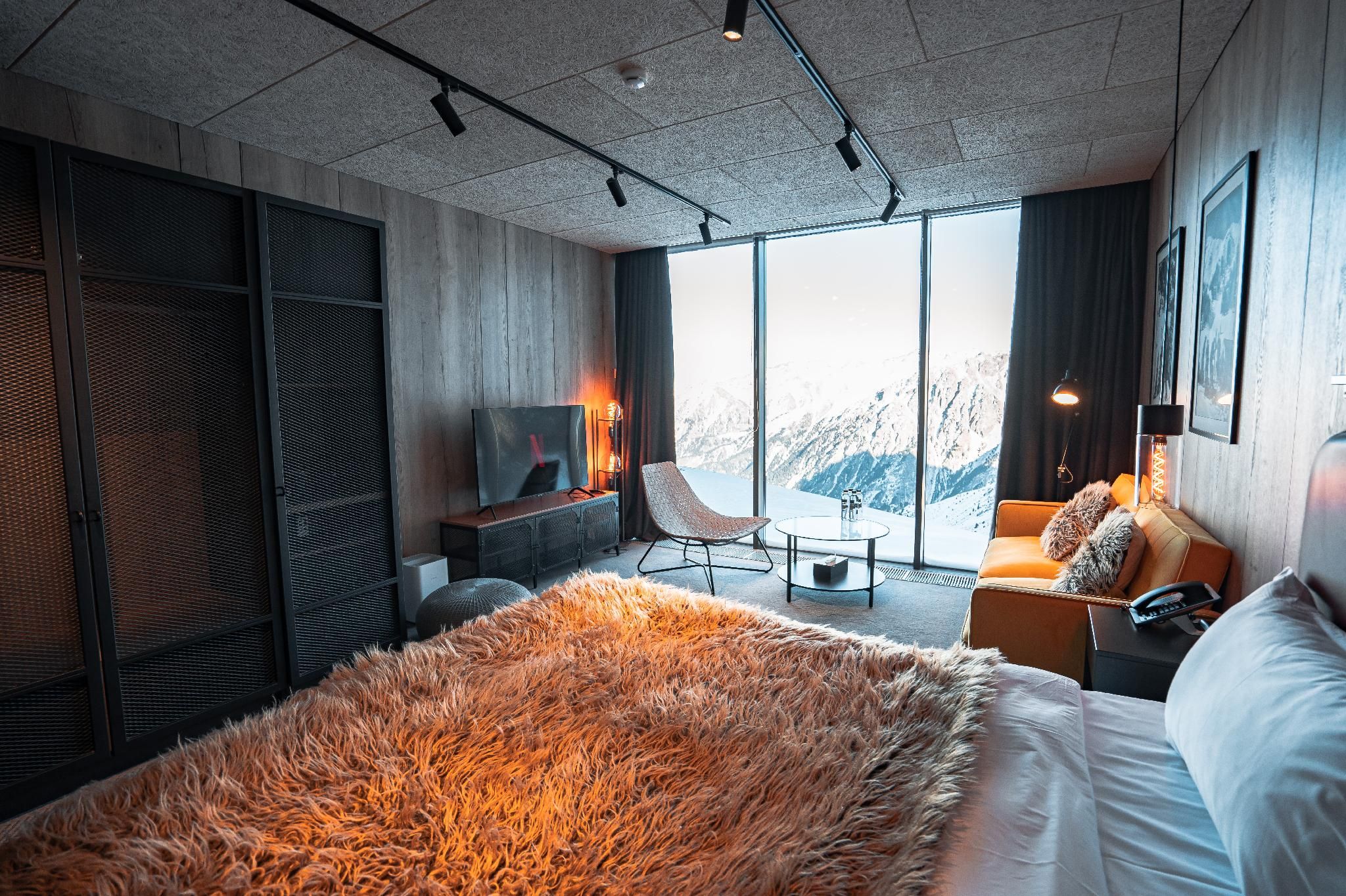 Tenir Eco Hotel Deluxe Mountain View