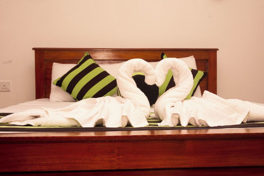 Peaceful Peak Deluxe Double Room, Balcony, Mountain View 2