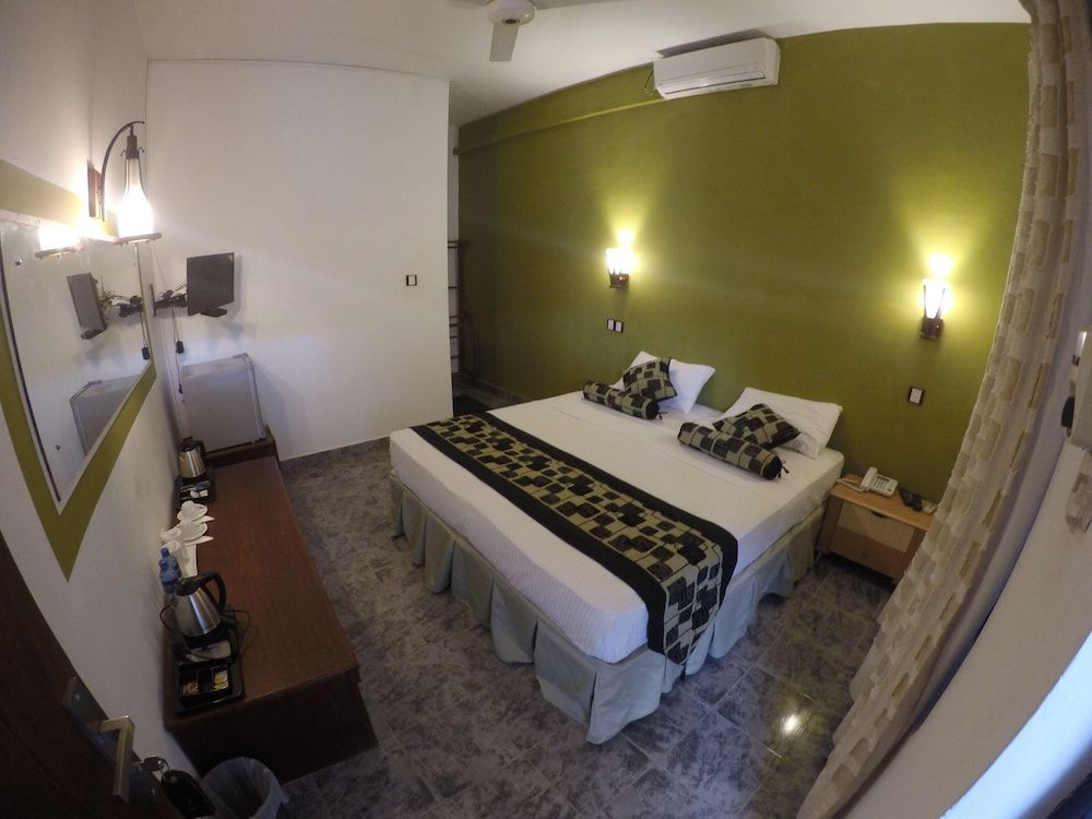 Sizzle Sports Club Standard Double or Twin Room 3