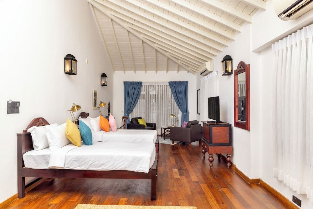 La maison de Colombo Deluxe Double Room, Pool View 3