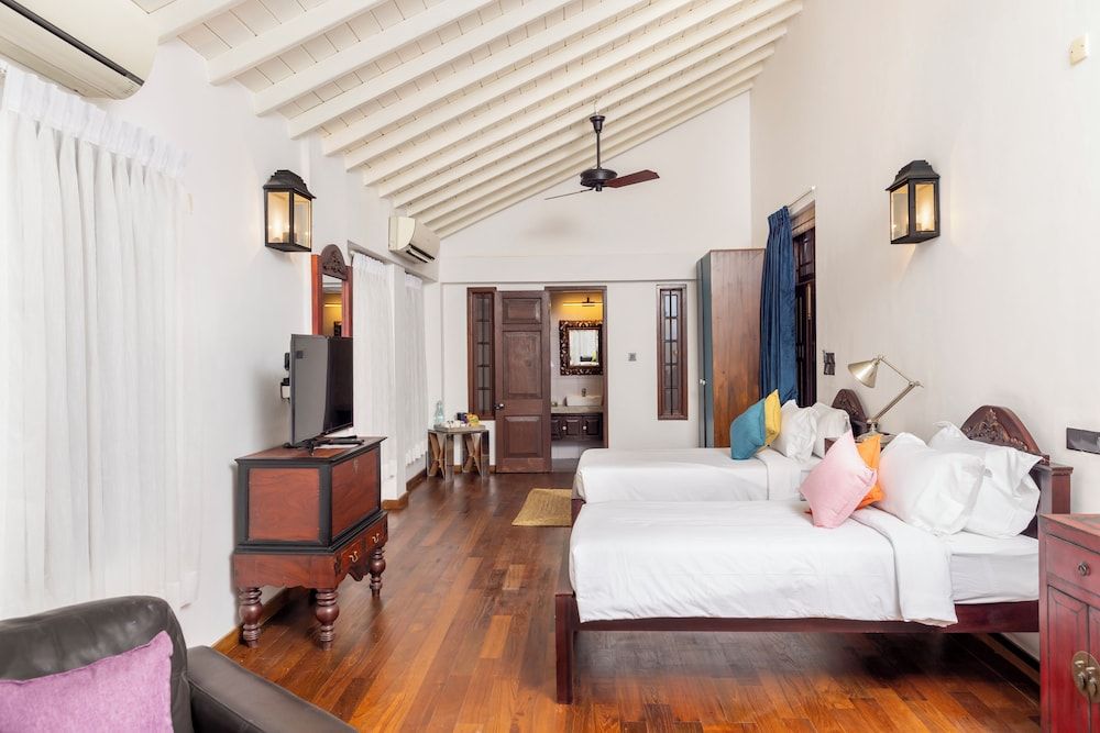 La maison de Colombo Deluxe Double Room, Pool View 4