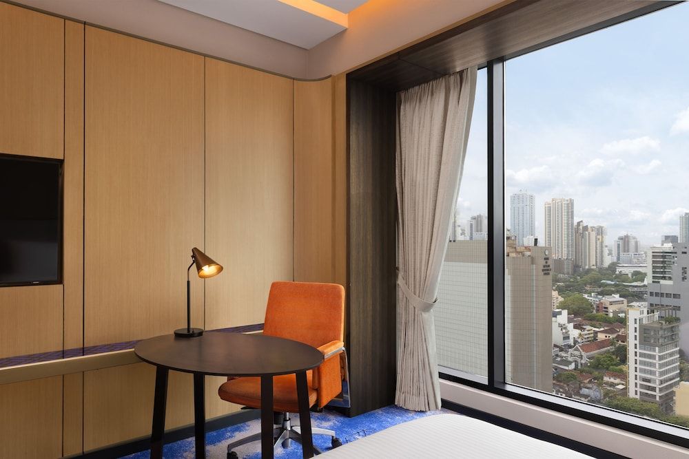 Amari Colombo Sri Lanka Superior Twin Room, City View 7