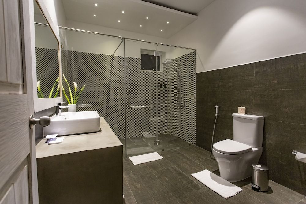 W15 Glenfall Nuwara Eliya Standard Room 5