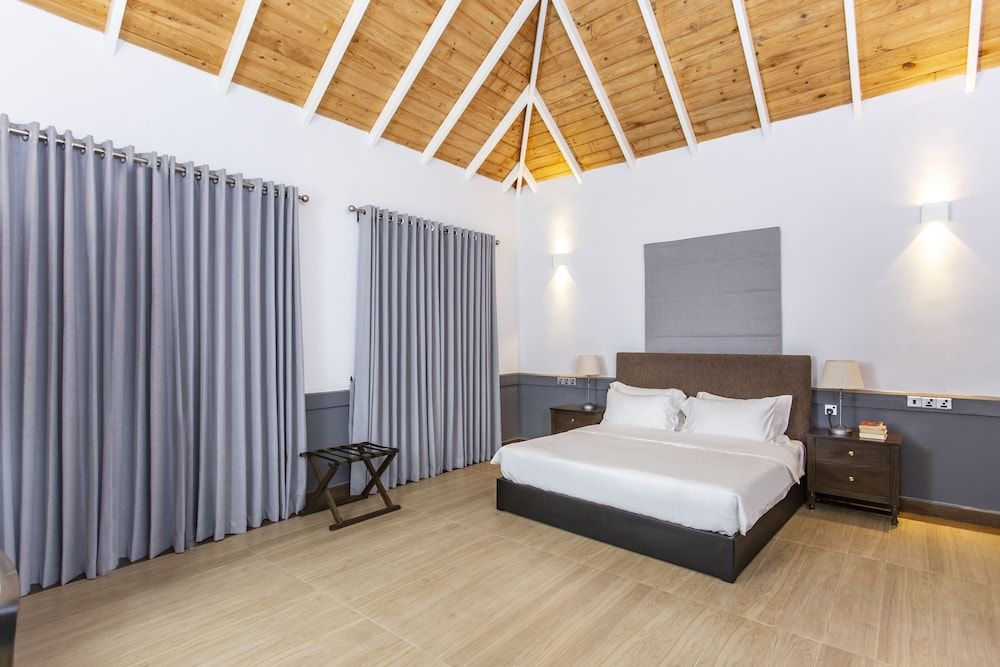 W15 Glenfall Nuwara Eliya Standard Room 3