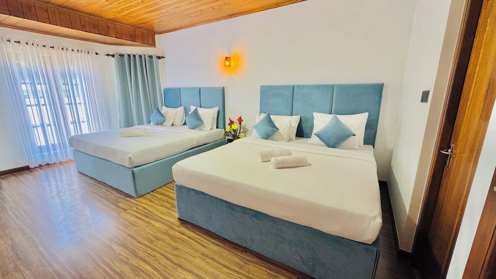 Deluxe Quadruple Room, Mountain View