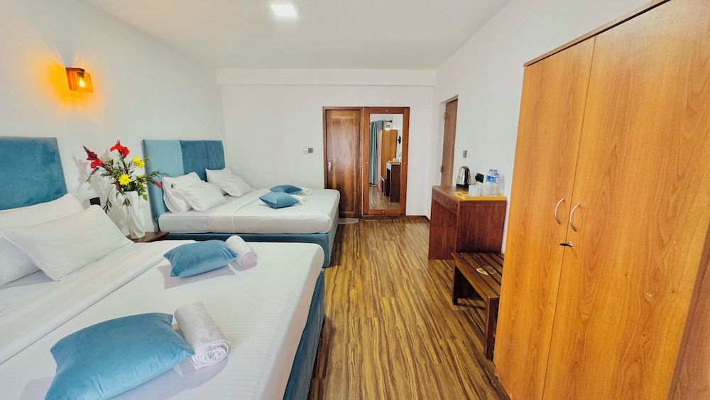 Deluxe Quadruple Room, Mountain View