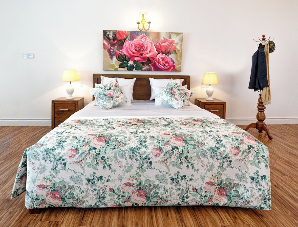 Winchester Little England Junior Suite