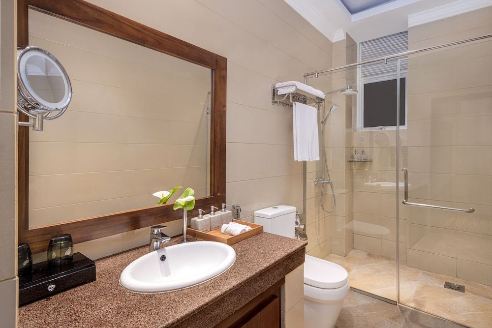 The Golden Ridge Hotel Deluxe Double or Twin Room, Non Smoking, Mountain View 4