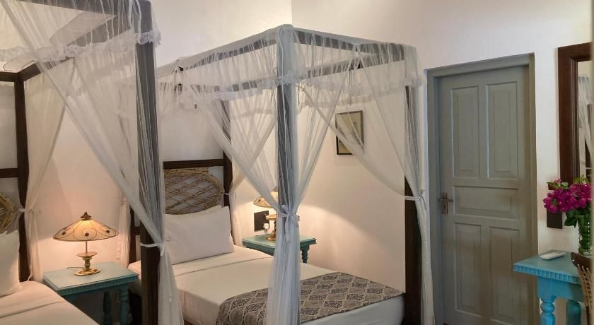 The Fort House Deluxe Twin Room 8