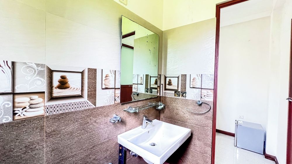 Galle Catamaran Villa Deluxe Double Room, 1 King Bed, Garden View 13