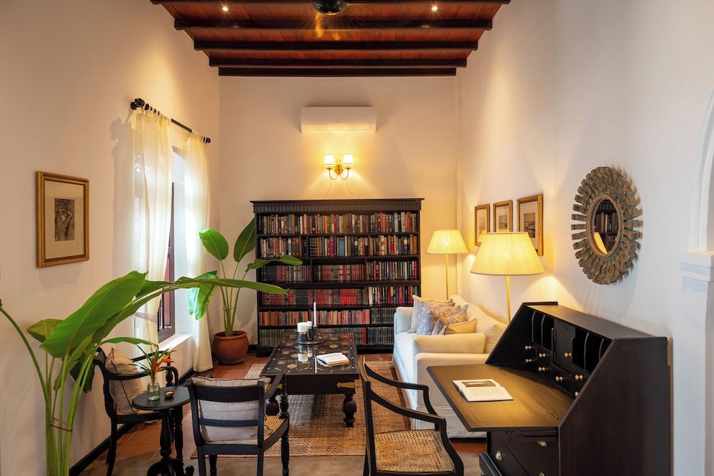 Writer's Lodge By Ishq