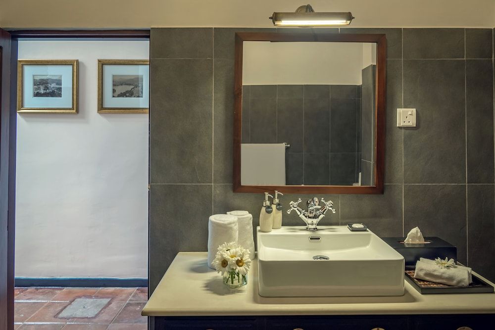 Writer's Lodge By Ishq Deluxe House, 2 Bedrooms, Non Smoking 14