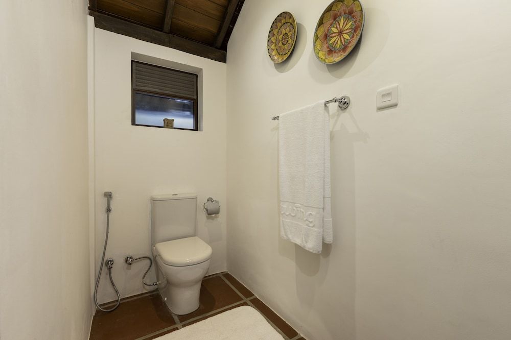 Jetwing Galle Heritage Home Deluxe Room 6