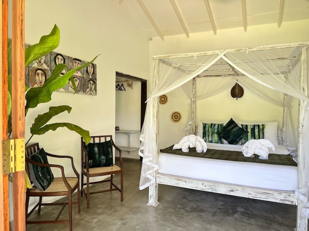 Deluxe Bungalow