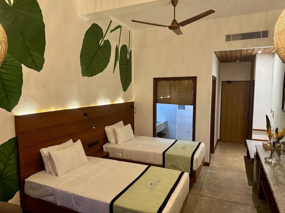Coastline Mirissa Boutique hotel and spa Premium Twin Room 3