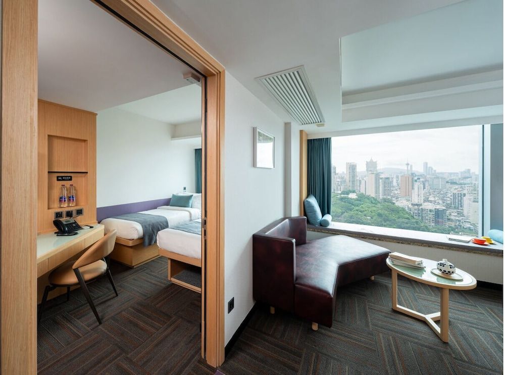 Greenery Inn Hi-View Family Suite Room 6