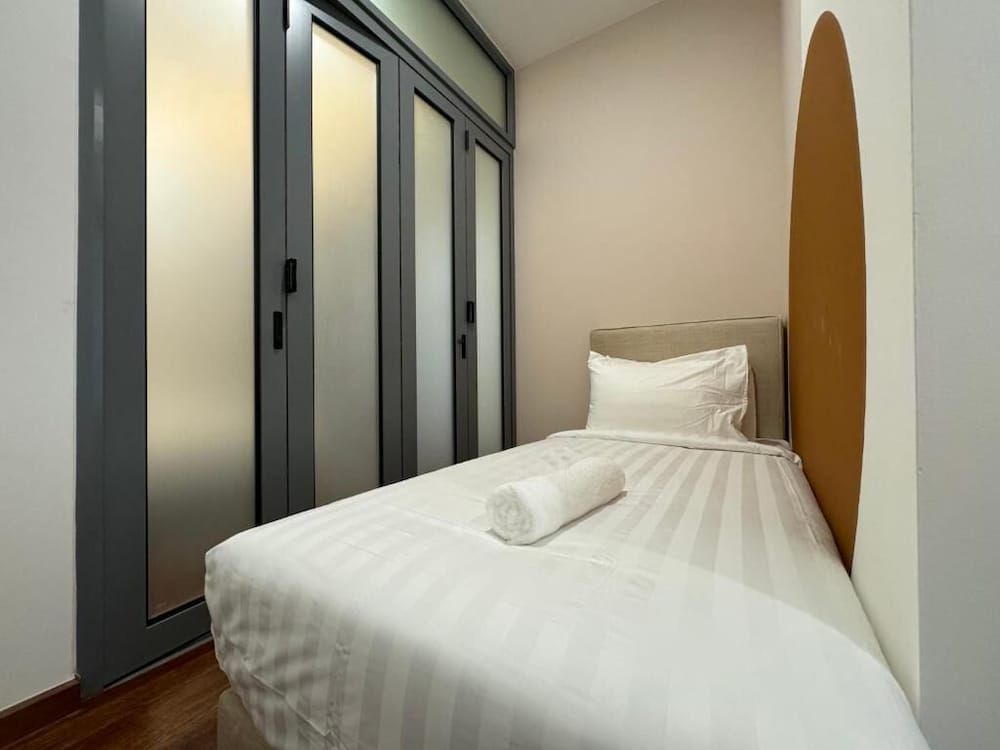 Royce KLCC Kuala Lumpur City Centre by Dormeo Destinations Superior Twin Room, 1 Bedroom 4