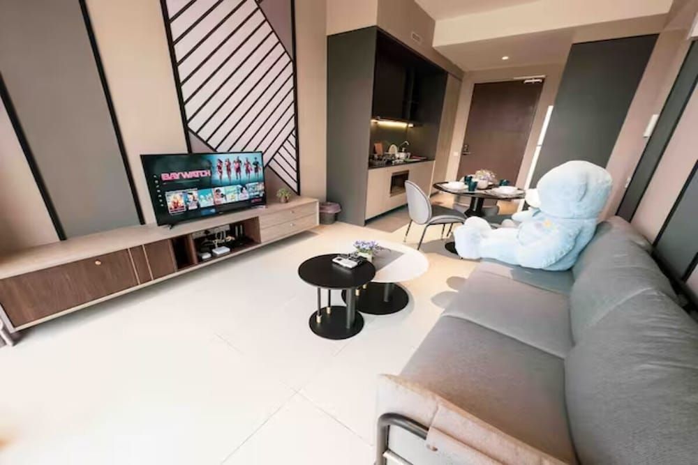 Guestonic Millerz Luxury Home