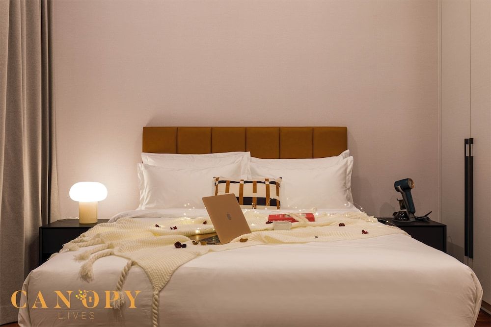 The Manor Serviced Residence by Canopy Lives Signature One Bedroom 4