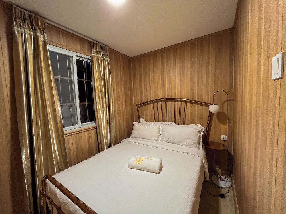 Standard Cabin