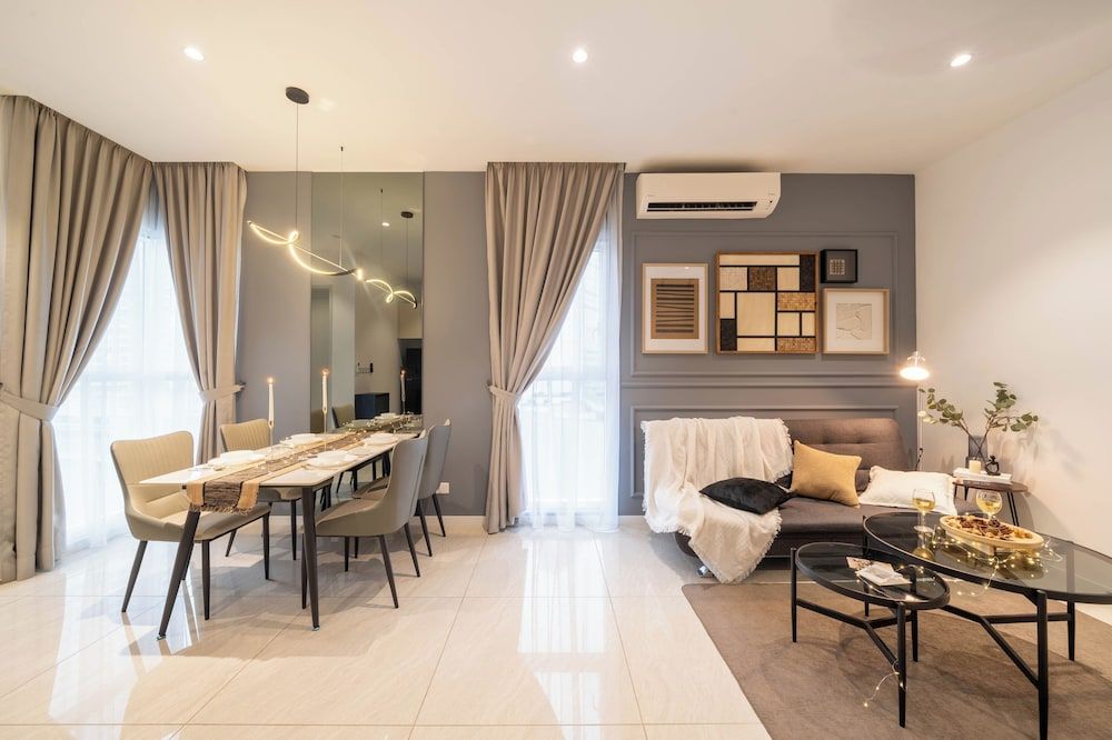 Deluxe Apartment, Multiple Beds, City View