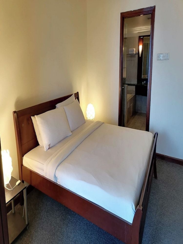 Comfort Studio Suite, City View